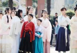 吃瓜汉服小姐姐视频大全,吃瓜小姐姐带你领略古风魅力