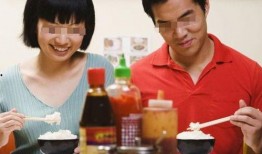 外地女婿吃瓜视频大全,趣味横生的家庭生活瞬间