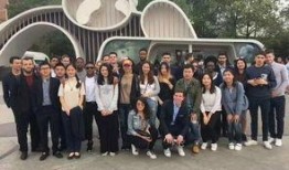 东乡吃瓜群众新闻视频,新闻视频背后的故事与真相