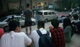 西安疫情吃瓜群众视频,吃瓜群众视角下的病毒防控战