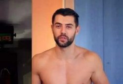 吃瓜小熊腹肌视频在线观看,在线观看健身达人风采