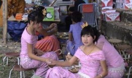 吃瓜缅甸女生视频,揭秘东南亚美食文化魅力