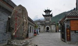 磨西古镇吃瓜事件真相视频,真相视频曝光背后的惊人内幕