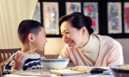 母亲教育孩子吃瓜视频,母亲用趣味视频传递育儿智慧