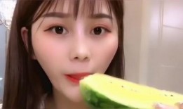 姐姐吃蜜瓜视频,姐姐甜蜜分享美味瞬间