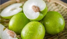 老头吃哈密瓜图片搞笑视频,老头吃哈密瓜，搞笑视频引网友爆笑