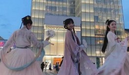 吃瓜汉服小姐姐视频大全,吃瓜小姐姐带你领略古风魅力