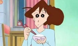 蜡笔小新大婶吃瓜视频,爆笑视频引网友热议