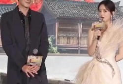 吃瓜新闻娱乐八卦视频,揭秘吃瓜新闻背后的娱乐八卦视频